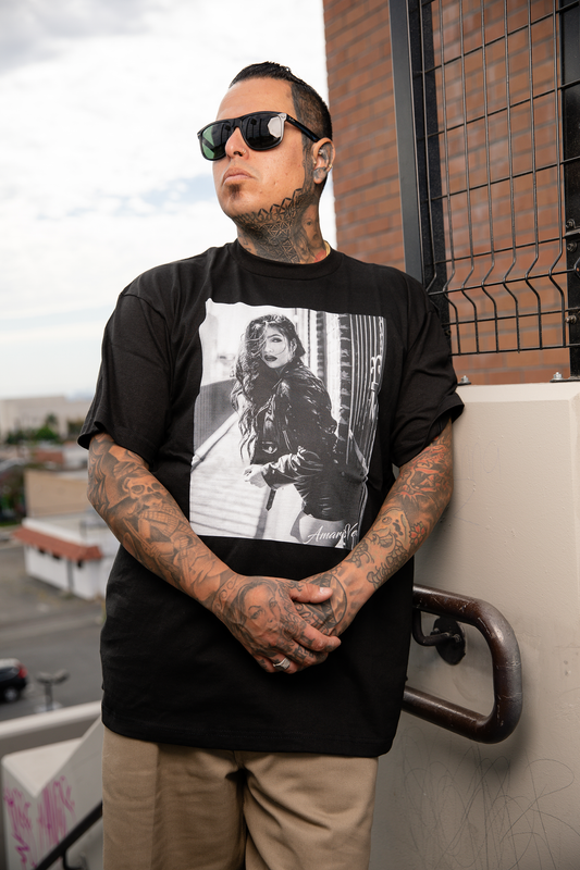 Back and white Amaris Vee T-Shirt